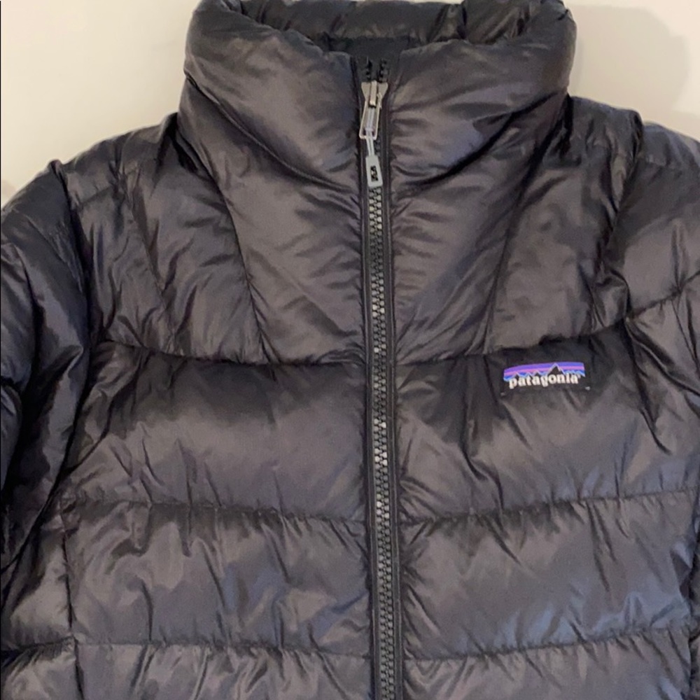 Patagonia Women’s Puffer Jackets-small